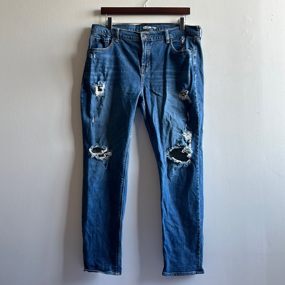 Boyfriend Mid Rise Old Navy Jeans Size 12 - Picture 1 of 7